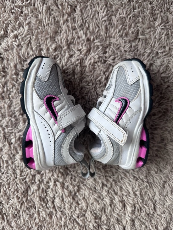 Nike Other - Toddler Nike Reax Shoes